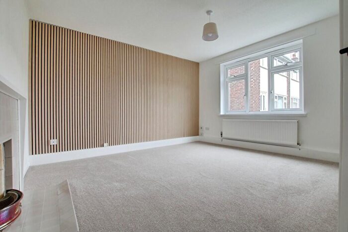 1 Bedroom Flat For Sale In Whyte Court, Ramsey, PE26