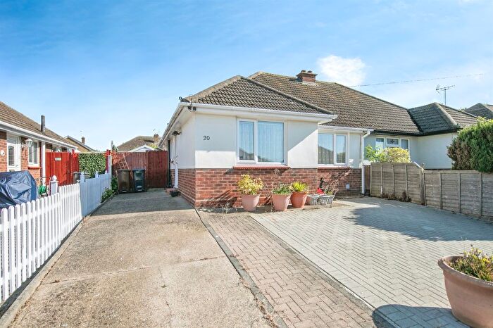2 Bedroom Semi-Detached Bungalow For Sale In Brentwood Road, Holland-On-Sea, Clacton-On-Sea, CO15