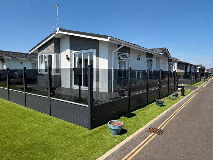 2 Bedroom Park Home For Sale In Shell Drive, Sandy Bay, Canvey Island, Essex, SS8