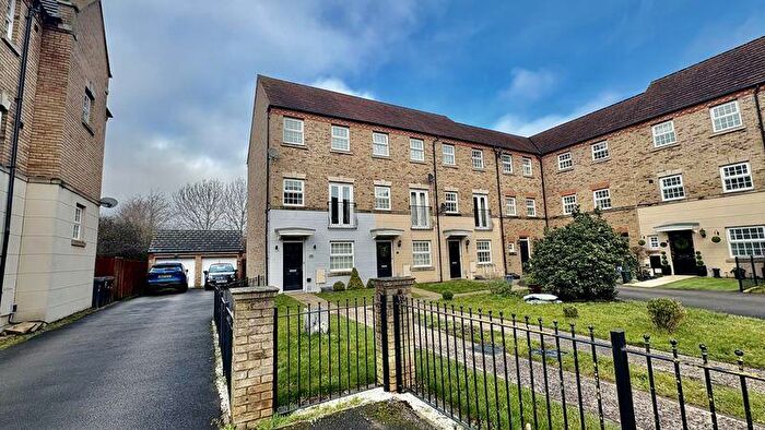 4 Bedroom End Of Terrace House For Sale In Squirrel Chase, Witham St. Hughs, Lincoln, LN6