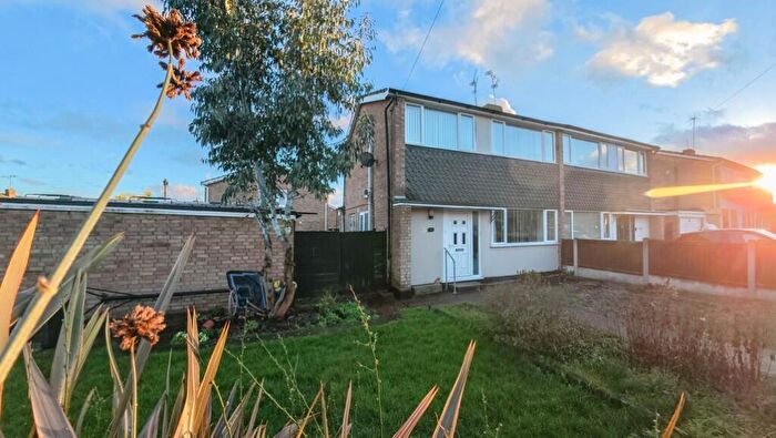 3 Bedroom Semi-Detached House To Rent In Granger Avenue, Maldon, CM9