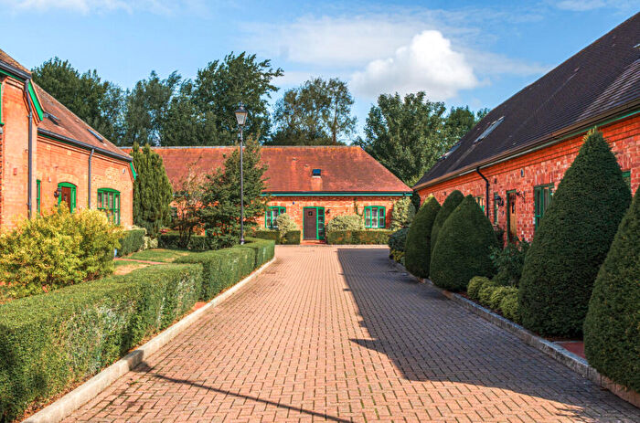 2 Bedroom Semi-Detached House For Sale In Harvest Drive, Sindlesham, Wokingham, RG41