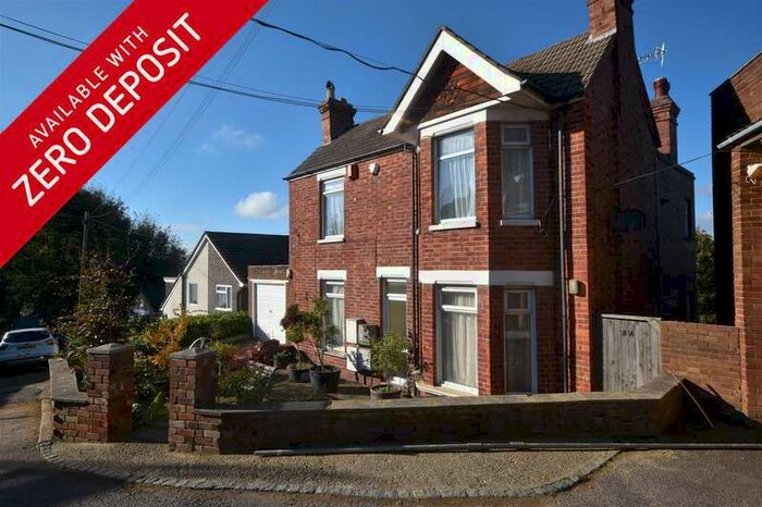 2 Bedroom Flat To Rent In Graystone Lane, Hastings, TN35