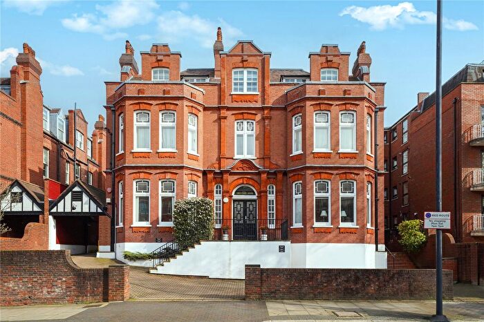 4 Bedroom Flat For Sale In Finchley Road, Hampstead, NW3