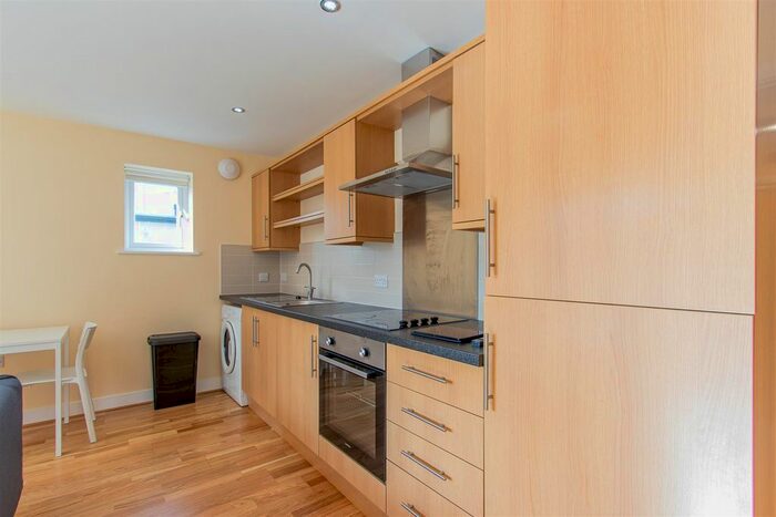 1 Bedroom Flat To Rent In Churchill Way, City Centre, CF10