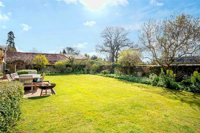 5 Bedroom Detached House For Sale In Thenford, Banbury, Oxfordshire, OX17