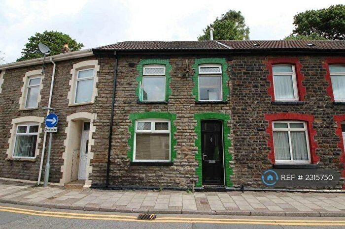 2 Bedroom Terraced House To Rent In North Road, Porth, CF39