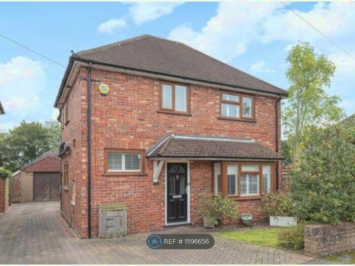 6 Bedroom Detached House To Rent In Ardmore Avenue, Guildford, GU2