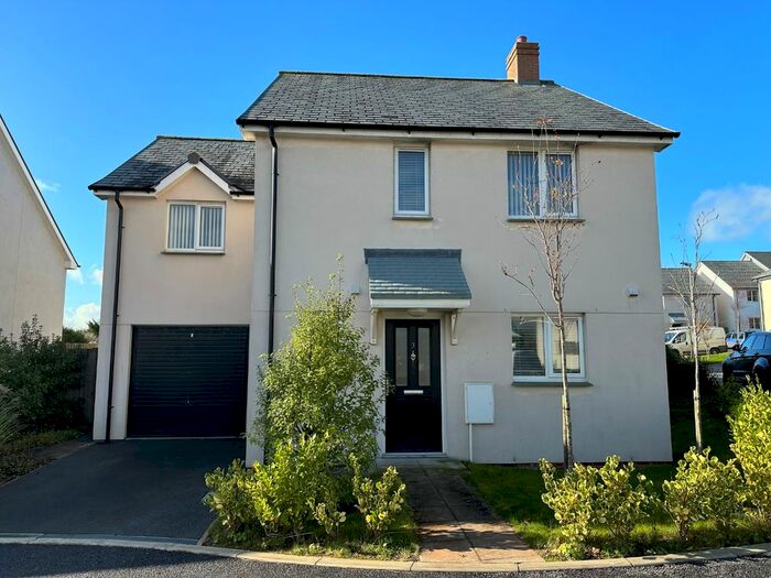 4 Bedroom Detached House To Rent In Wheal Concord Way, Blackwater, TR4