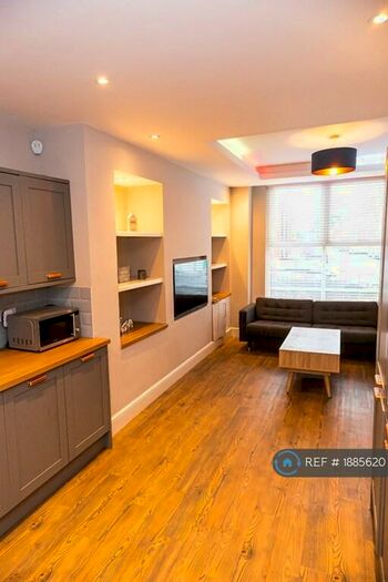 6 Bedroom Terraced House To Rent In Lawrence Road, Liverpool, L15