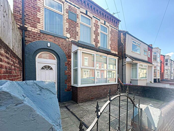 4 Bedroom Link Detached House For Sale In Chester Road, Anfield, L6