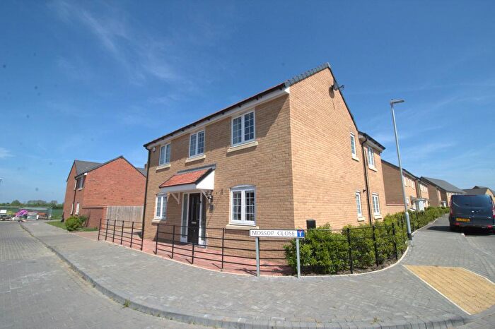 4 Bedroom Detached House For Sale In Mossop Close, Deeping St James, PE6