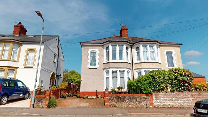 3 Bedroom Semi Detached House For Sale In Tyn-y-pwll Road, Whitchurch. Cardiff, CF14
