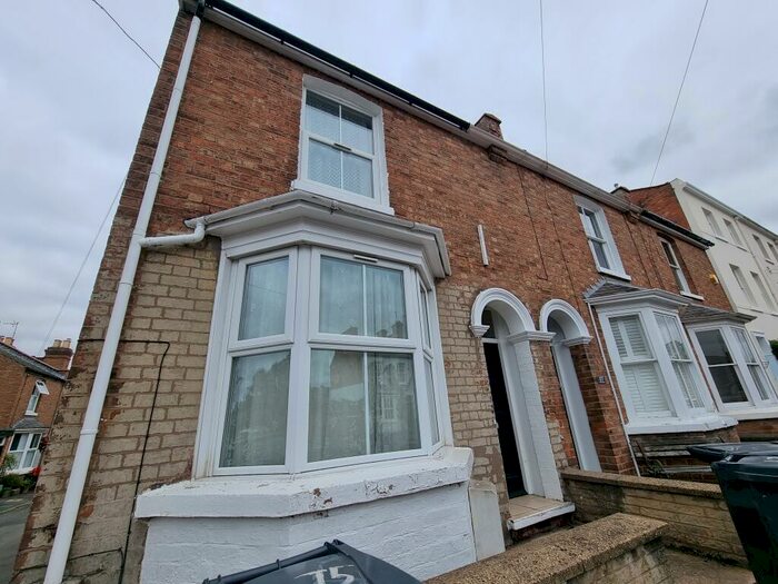 3 Bedroom Terraced House To Rent In Leam Terrace, Leamington Sps, CV31