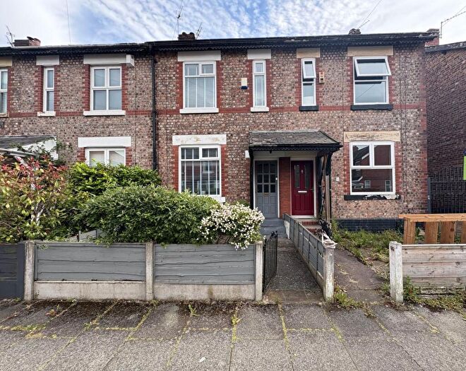 2 Bedroom Terraced House For Sale In School Road, Stretford, M32