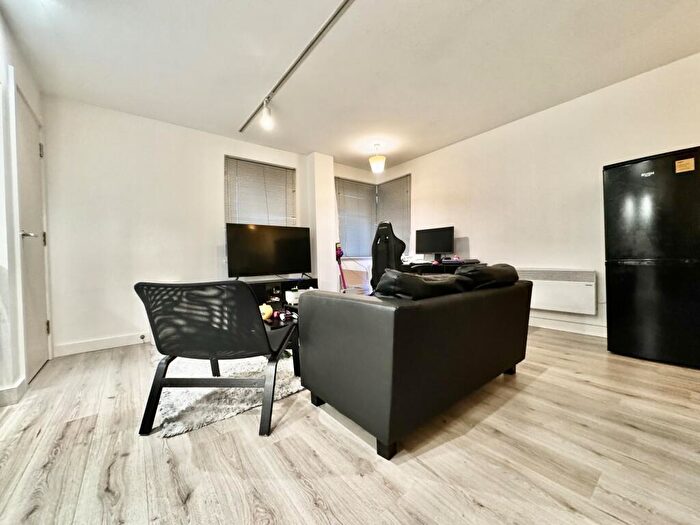 1 Bedroom Apartment To Rent In Manor Mills, Ingram Street, Leeds, West Yorkshire, LS11