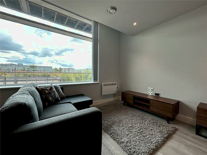 Apartment To Rent In Thames Valley, Wokingham Road, Bracknell, Berkshire, RG42