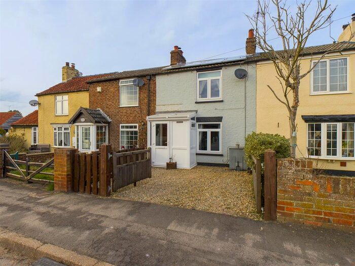 2 Bedroom Terraced House For Sale In Bridlington Road, Burton Fleming, Driffield, YO25