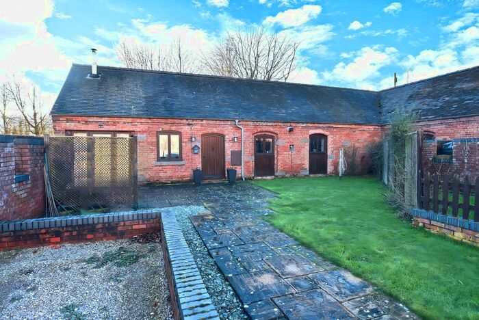 3 Bedroom Barn Conversion For Sale In Dairy House Barns, Wem Lane, Wem, SY4