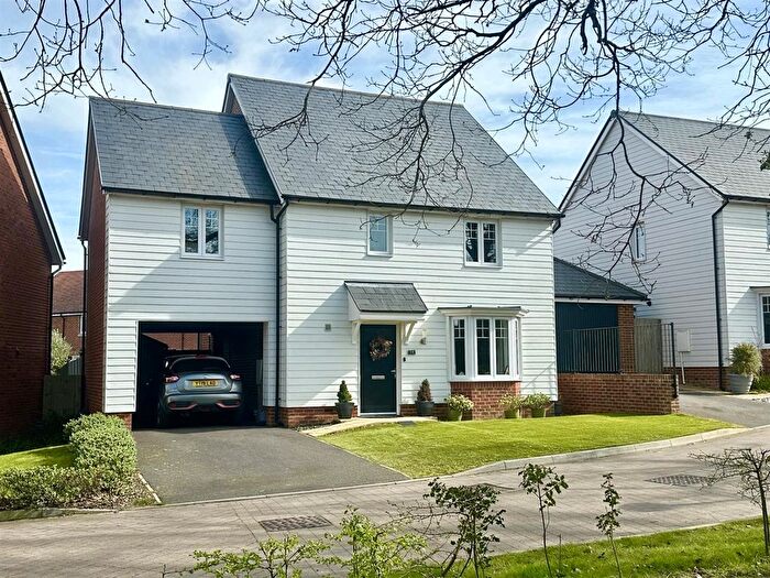4 Bedroom Detached House For Sale In Luffield Drive, Bexhill-On-Sea, TN39