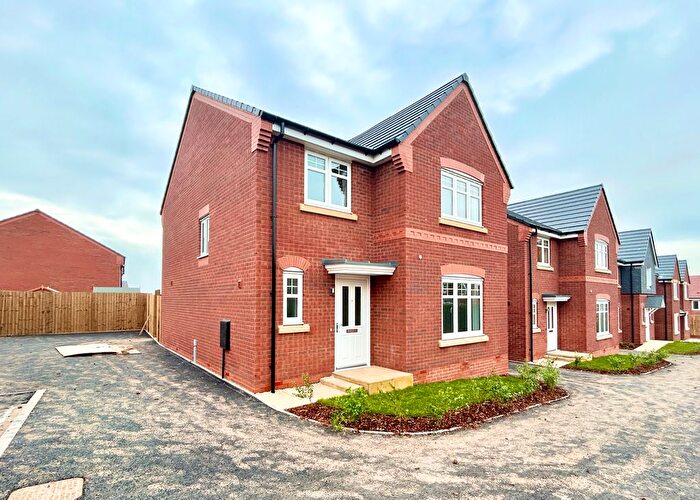 4 Bedroom Detached House To Rent In John Barrow Close, Priorslee, Telford, TF2