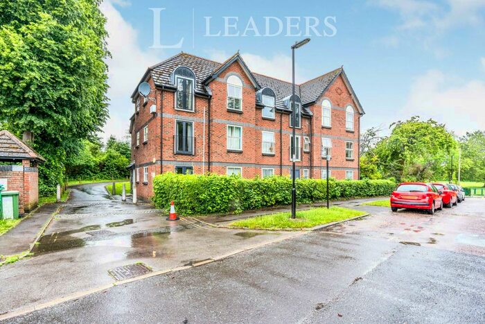 1 Bedroom Apartment To Rent In Royal Court, Southampton, SO17