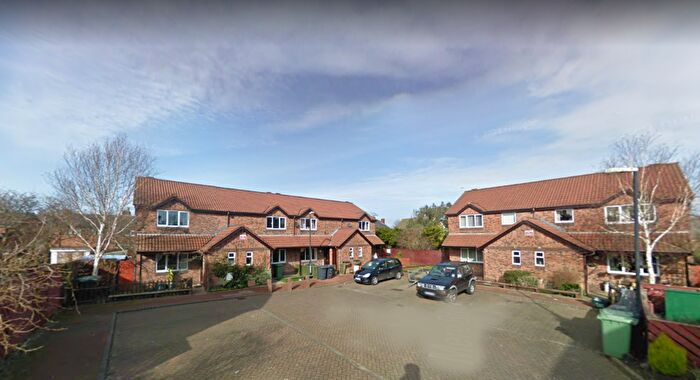 2 Bedroom House To Rent In Mere Brook, Blackpool, Lancashire, FY3