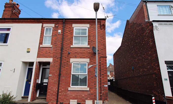 2 Bedroom Flat To Rent In St. Albans Road, Arnold, Nottingham, NG5