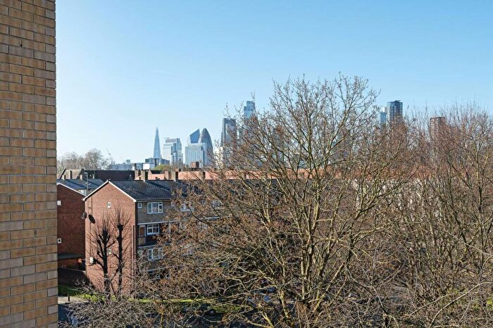 2 Bedroom Flat To Rent In Durant Street, , Columbia Road, London, E2