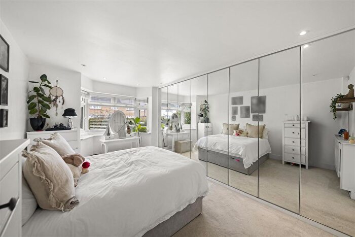 2 Bedroom Maisonette For Sale In Trevor Crescent, Ruislip, HA4