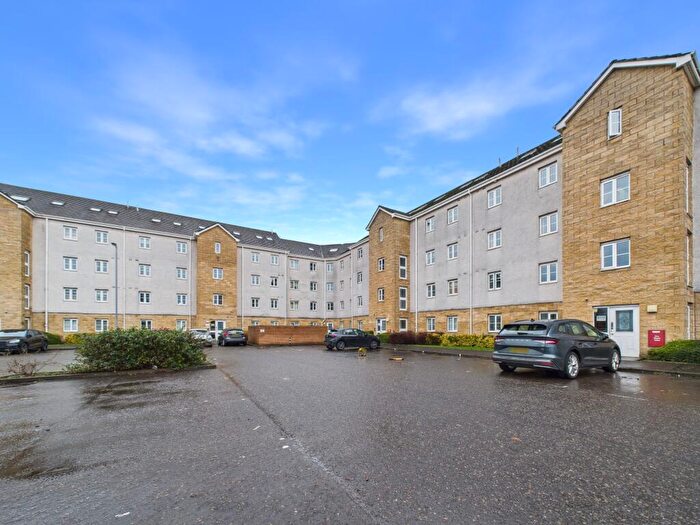 2 Bedroom Flat For Sale In Lloyd Court, Rutherglen, Glasgow, G73