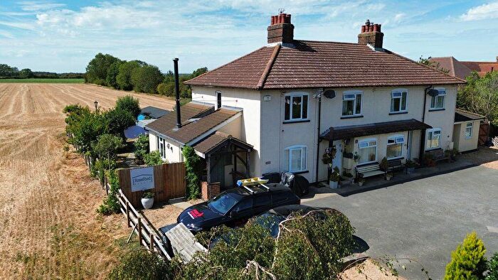 2 Bedroom End Of Terrace House For Sale In Blunham Road, Moggerhanger, MK44