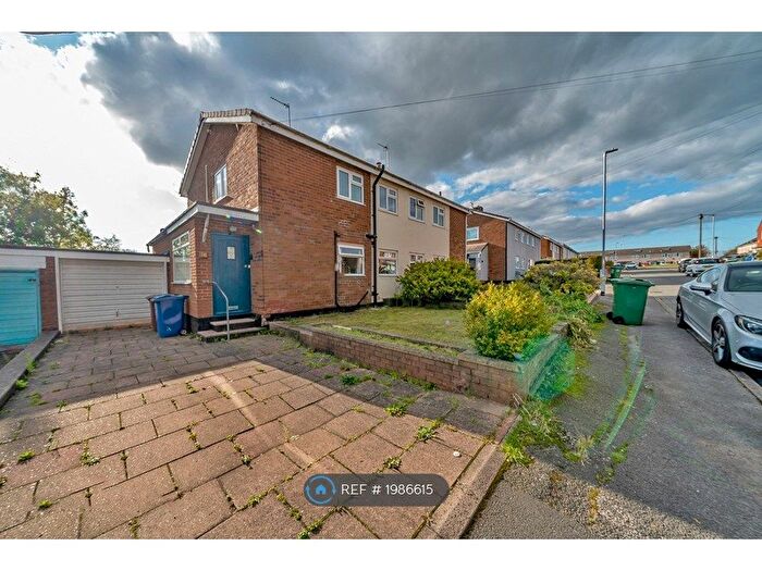 3 Bedroom Semi-Detached House To Rent In Wilcox Avenue, Hednesford, Cannock, WS12