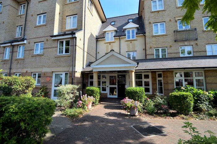 1 Bedroom Retirement Property To Rent In Norwich Road, Ipswich, IP1