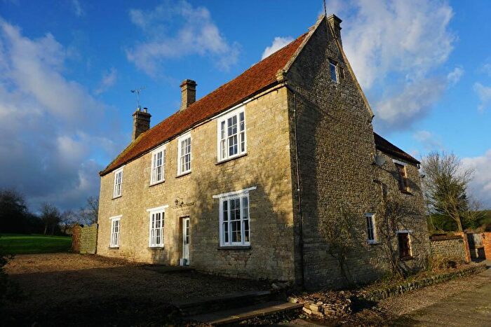 5 Bedroom Detached House To Rent In Olney Park Farm, Olney, MK46