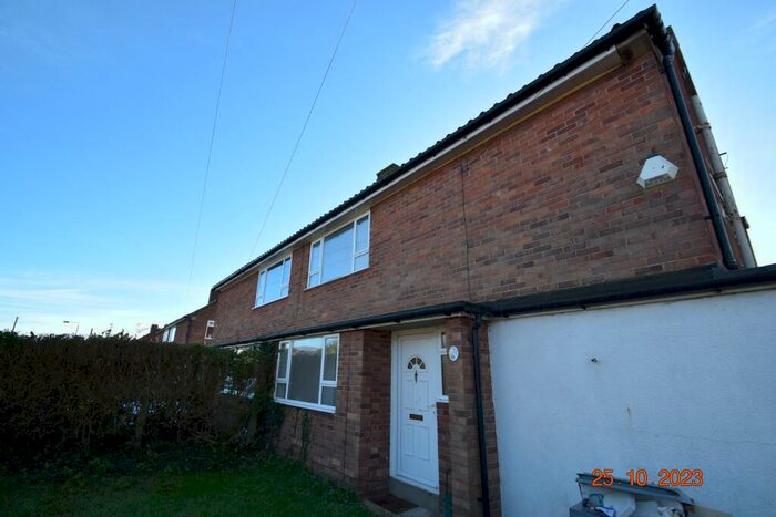 3 Bedroom Semi-Detached House To Rent In Laundry Lane, Thorpe St Andrew, NR7