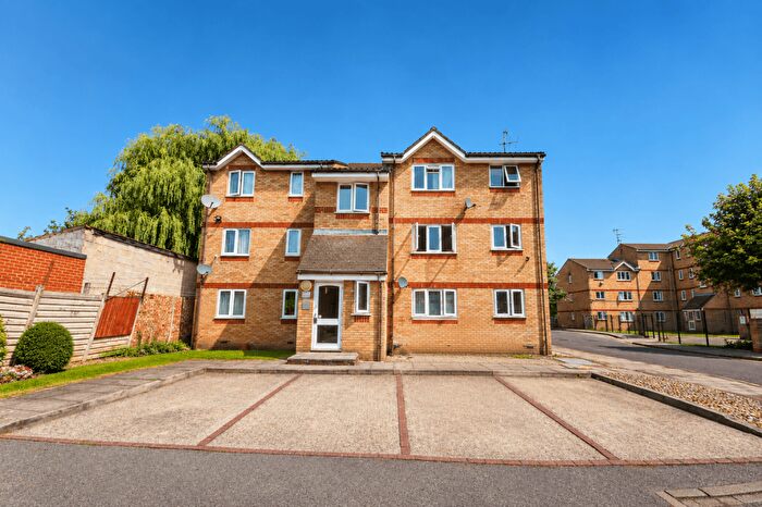 1 Bedroom Flat For Sale In Brewery Close, Wembley, Middlesex, HA0