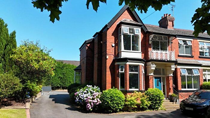 5 Bedroom Semi-Detached House For Sale In Lostock Junction Lane, Lostock, BL6