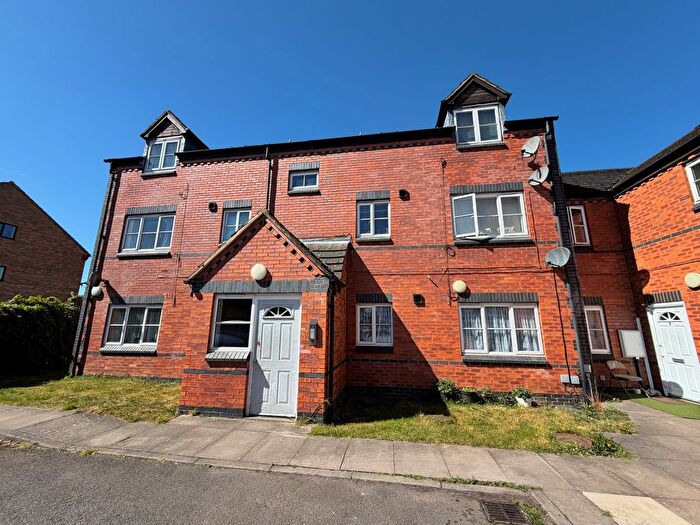 1 Bedroom Flat To Rent In Westleigh Close, Northampton, NN1
