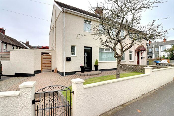 3 Bedroom Semi-detached House For Sale In Windsor Avenue, Newtownards, BT23