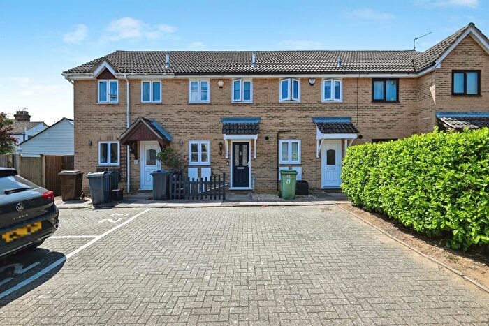 2 Bedroom Terraced House For Sale In The Laurels, Western Road, Maidstone, ME16