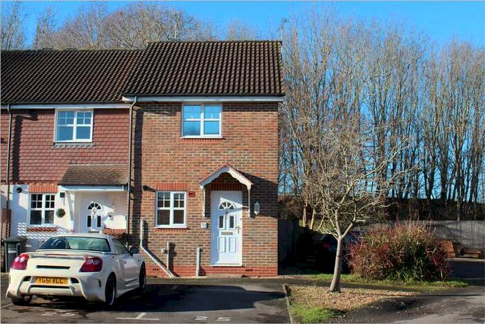 2 Bedroom House To Rent In Saxby Road, Burgess Hill, RH15