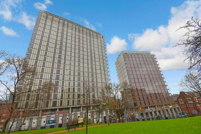 1 Bedroom Flat To Rent In The Gate, Meadowside, M4