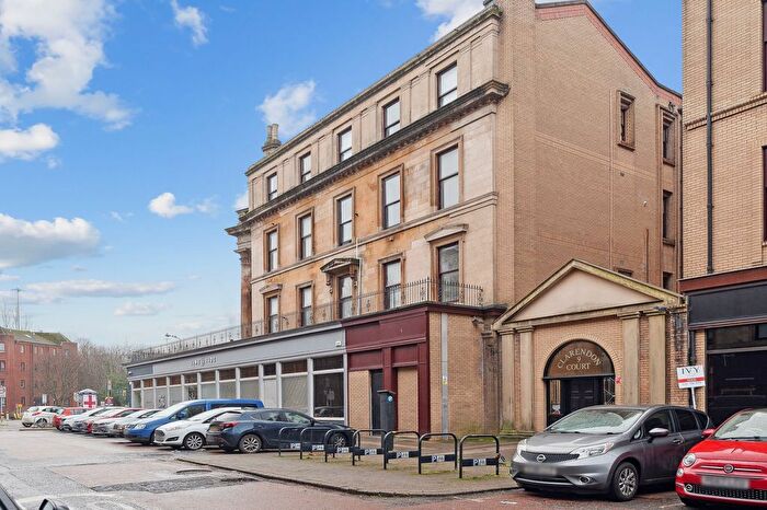 2 Bedroom Flat For Sale In Clarendon Place, Flat S/, St George's Cross, Glasgow, G20