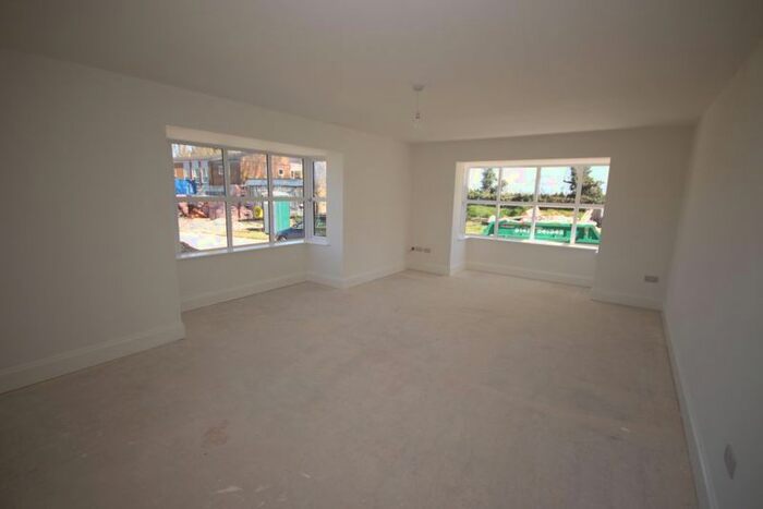 4 Bedroom Detached House For Sale In South Marsh Road, Stallingborough, Grimsby, DN41