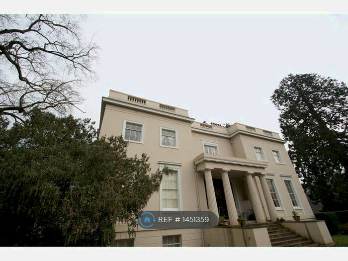 2 Bedroom Flat To Rent In Trehill House, Kenn, Exeter, EX6