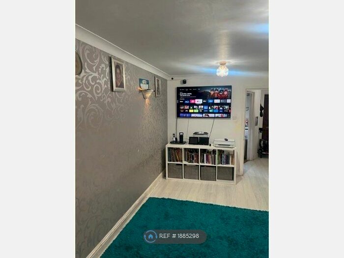 3 Bedroom Terraced House To Rent In Henfield Road, London, SW19