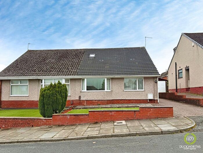 3 Bedroom Semi Detached Bungalow For Sale In Otterburn Road, Blackburn, BB2