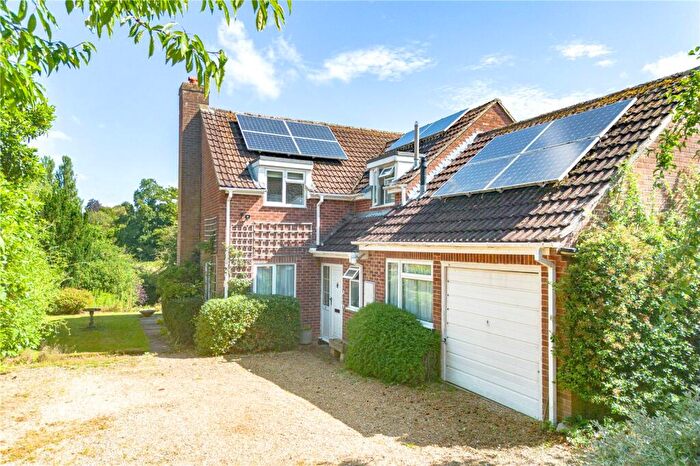 4 Bedroom Detached House For Sale In Bergamot Close, Manton, Marlborough, Wiltshire, SN8