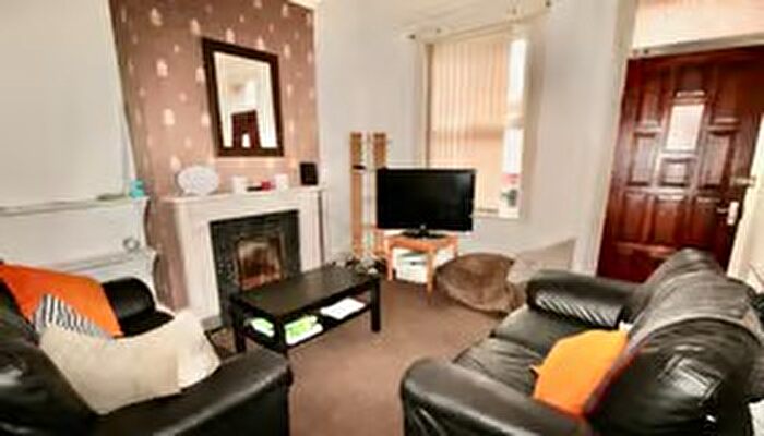 4 Bedroom Terraced House To Rent In Welton Place, Leeds, West Yorkshire, LS6